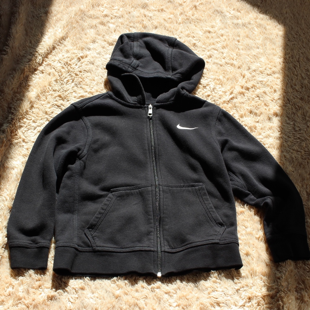 Nike Boys' Black Zipper Hoodie Jacket